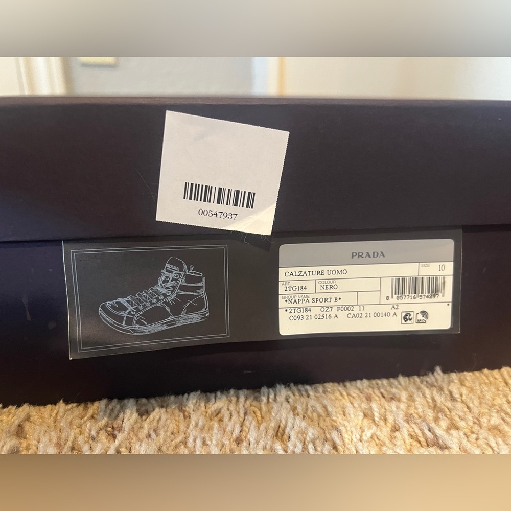 Men’s Prada boots black size 10 only for pick up at San Antonio TX - Picture 2 of 12